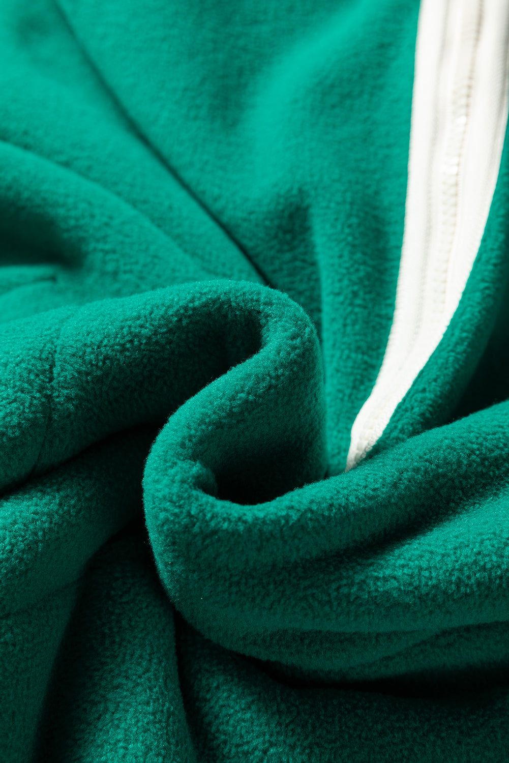 Ava Contrast Trim Fleece Plus Sweatshirt - Threaded Pear