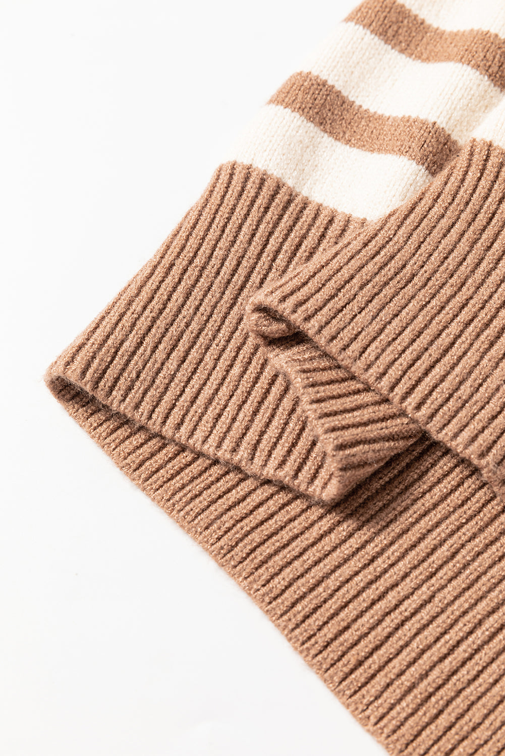 Mia Bishop Sleeve Turtleneck Sweater - Threaded Pear