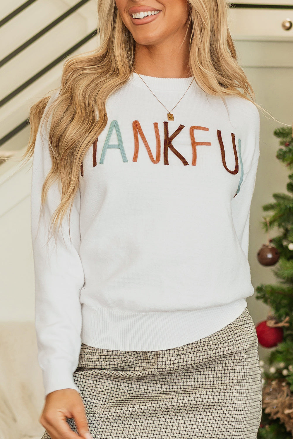 Thankful Embroidered Sweater - Threaded Pear