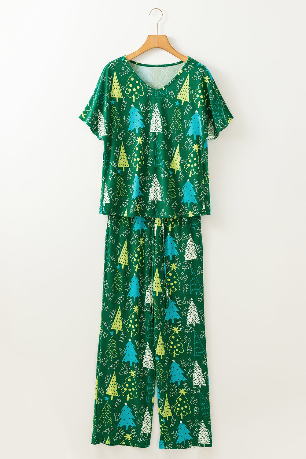 Evelyn Christmas Tree Print Tee - Threaded Pear