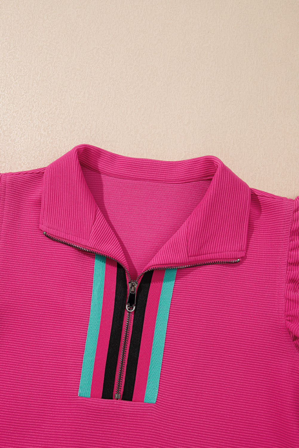 Sol Striped Detail Flutter Sleeve Zipped Collar Short Set - Threaded Pear