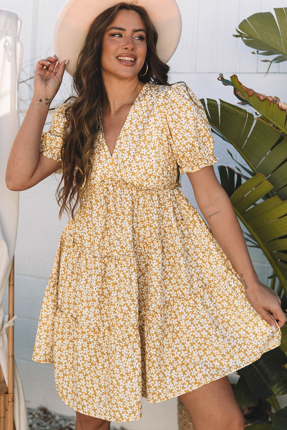 Charleigh Floral Short Sleeve Mini Dress - Threaded Pear