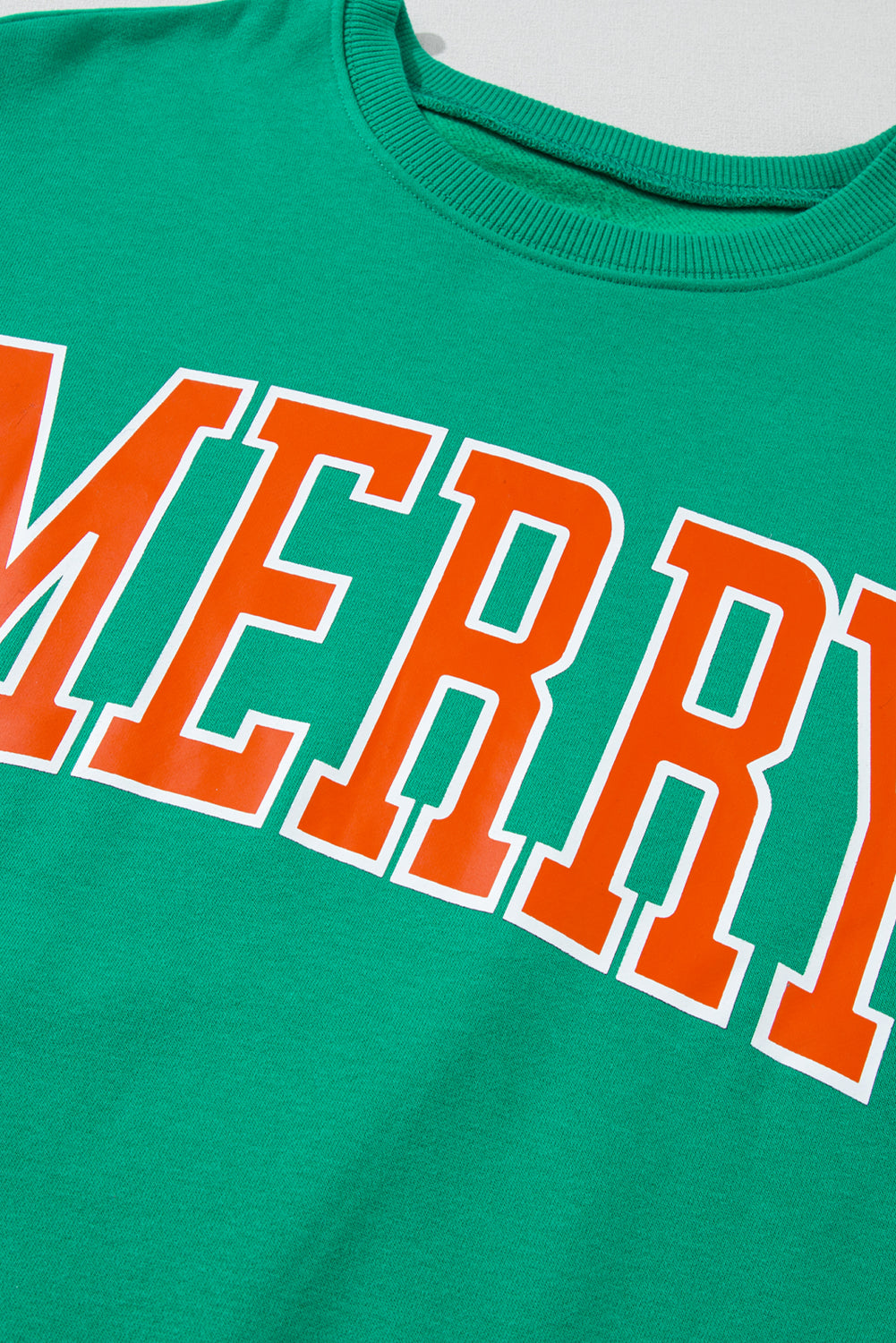 Ella Bright Merry Graphic Pullover - Threaded Pear