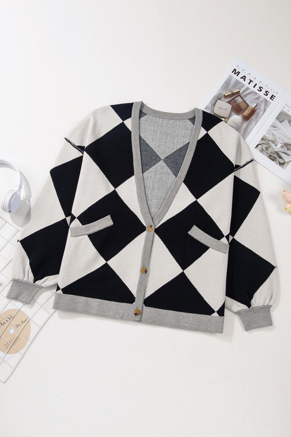 Sutton Buttoned Loose Cardigan - Threaded Pear