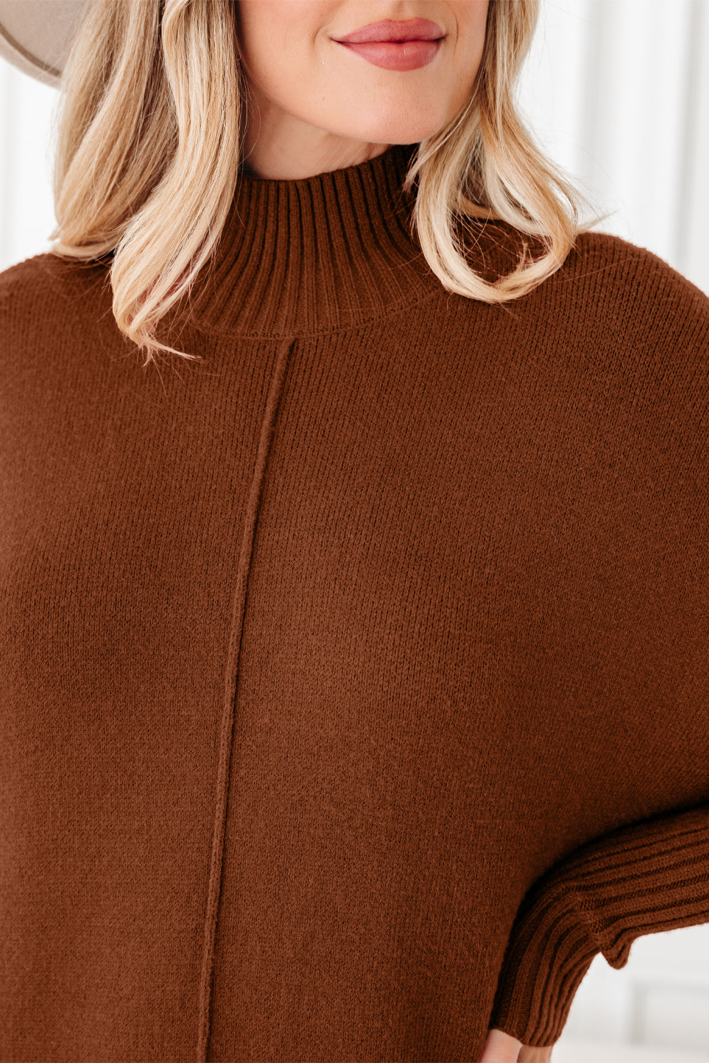 Mia Center Seam Shift Sweater - Threaded Pear