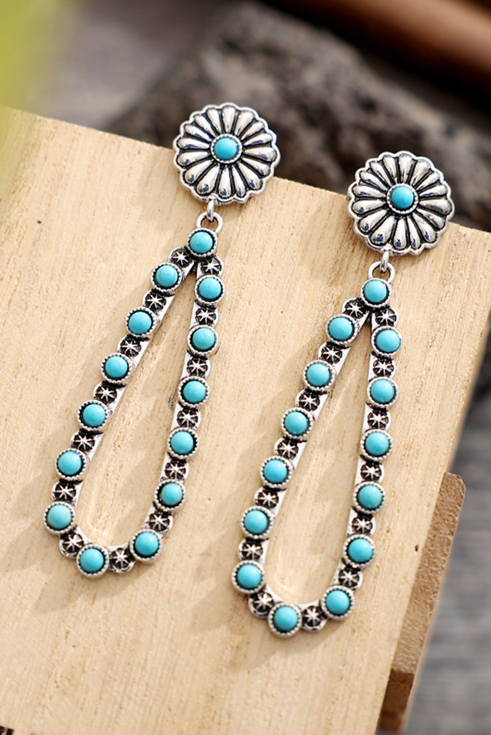 Silver Flower Turquoise Western Fashion Earrings - Threaded Pear
