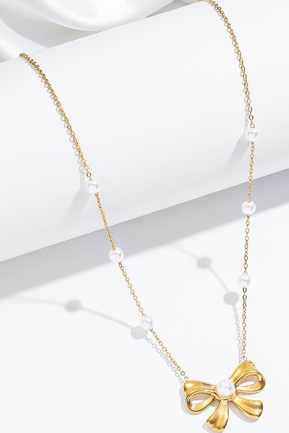 Gold Pearl Decor Plated Bow Knot Pendant Necklace - Threaded Pear