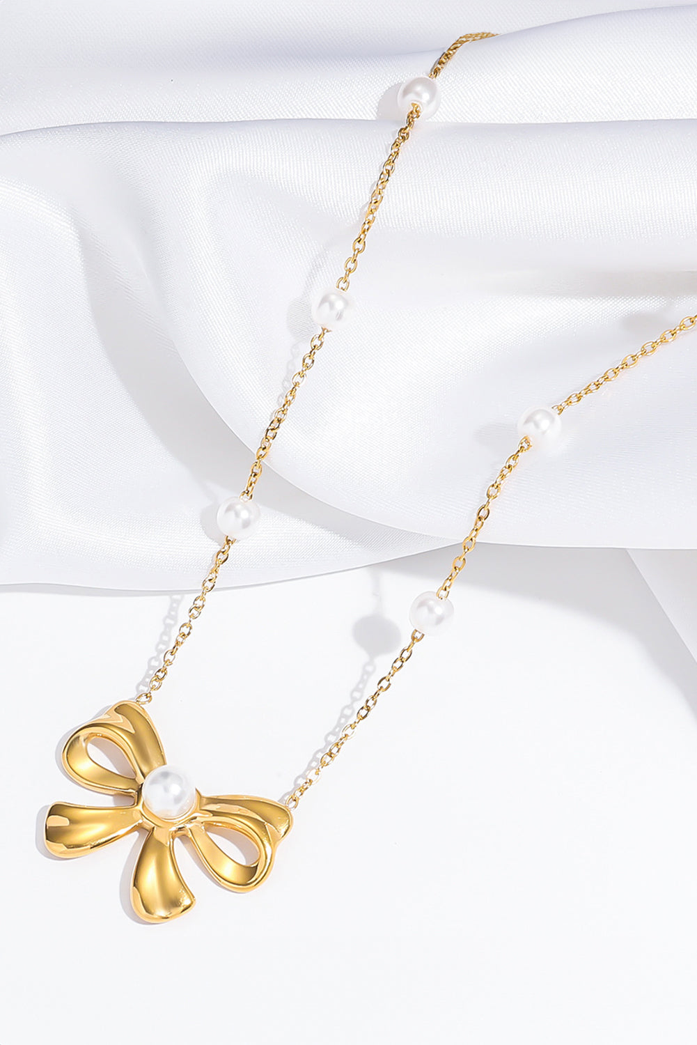 Gold Pearl Decor Plated Bow Knot Pendant Necklace - Threaded Pear
