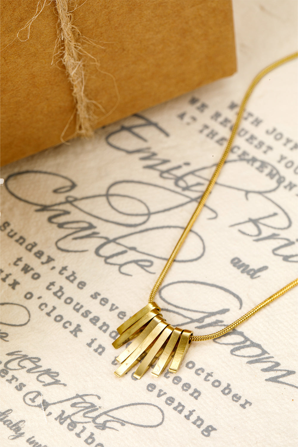 Gold Asymmetric Bar Pendant Necklace - Threaded Pear
