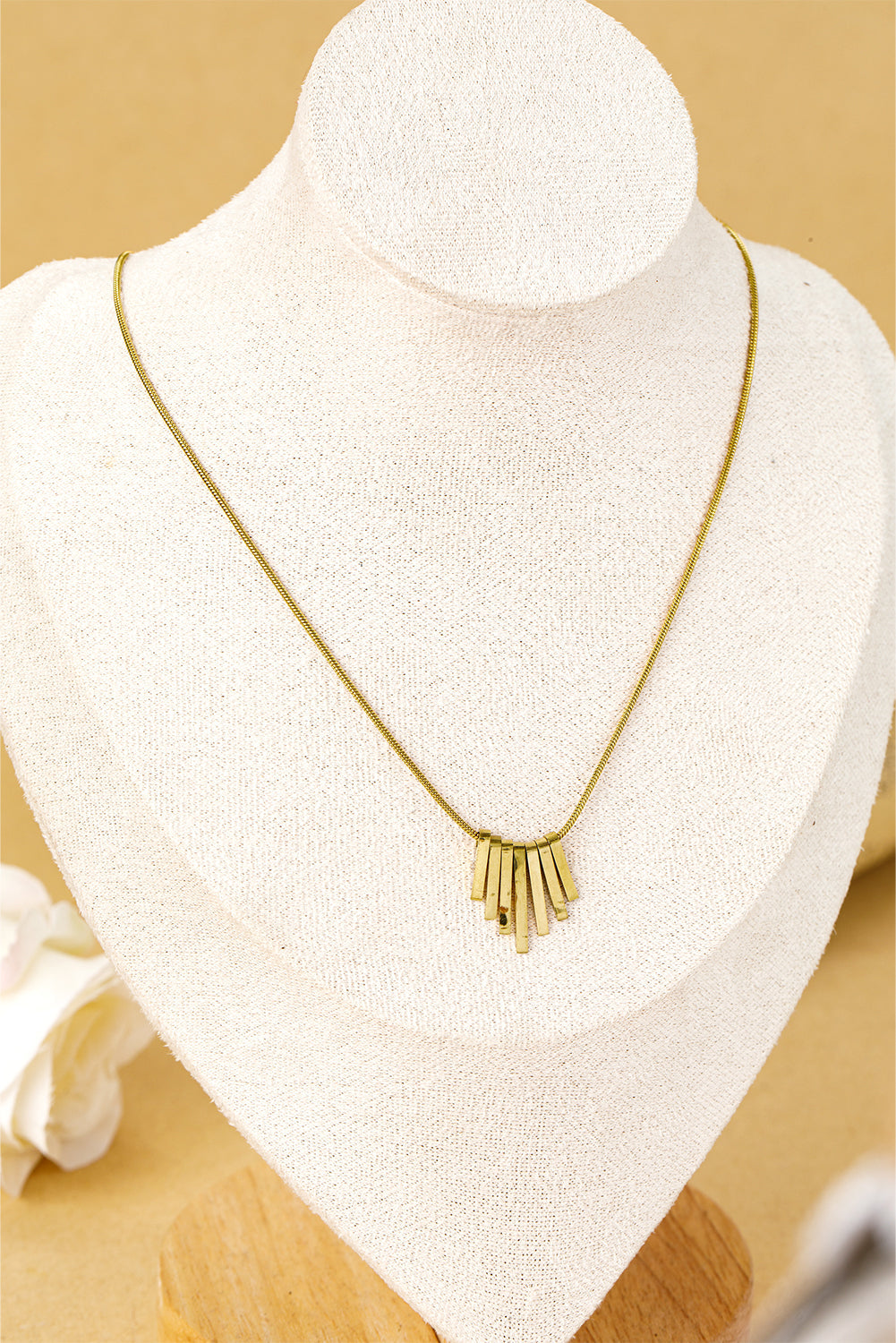 Gold Asymmetric Bar Pendant Necklace - Threaded Pear