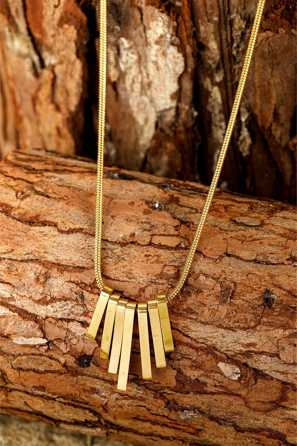 Gold Asymmetric Bar Pendant Necklace - Threaded Pear
