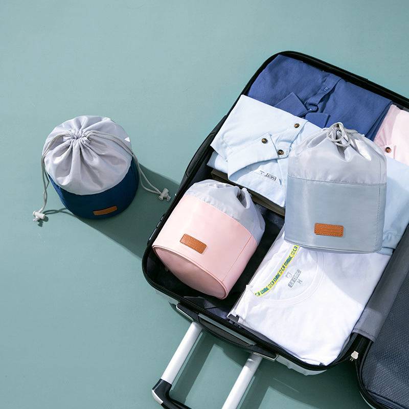 Cosmetic Cinch Bag - Threaded Pear