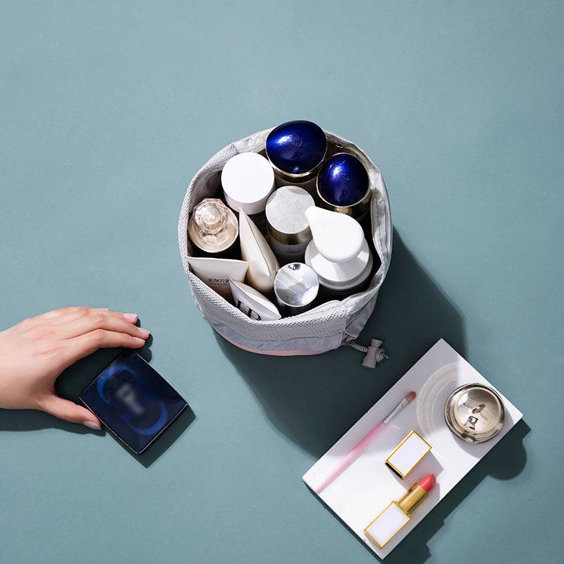 Cosmetic Cinch Bag - Threaded Pear