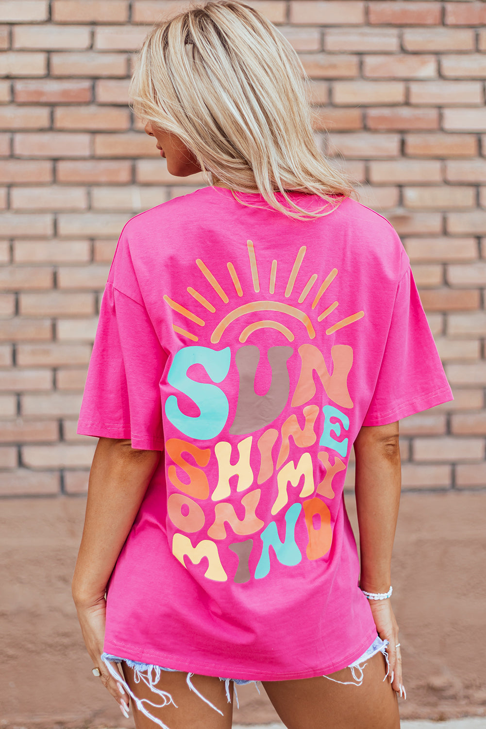 SUNSHINE ON MY MIND Graphic Tee - Threaded Pear