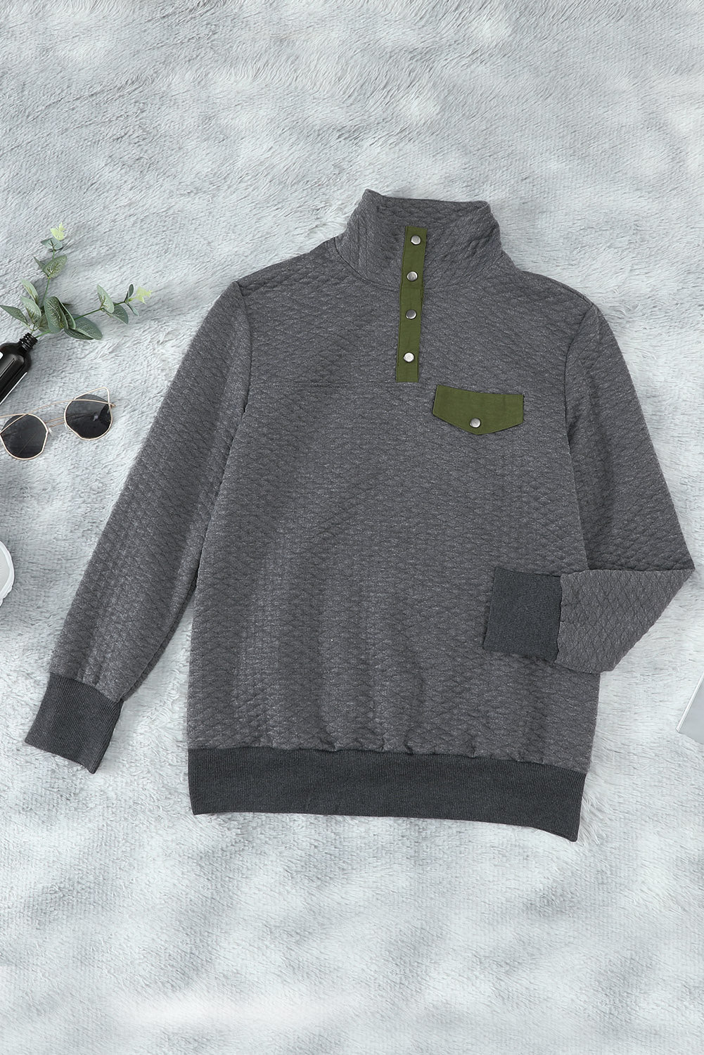 Everleigh Quilted Snap Neck Sweatshirt - Threaded Pear