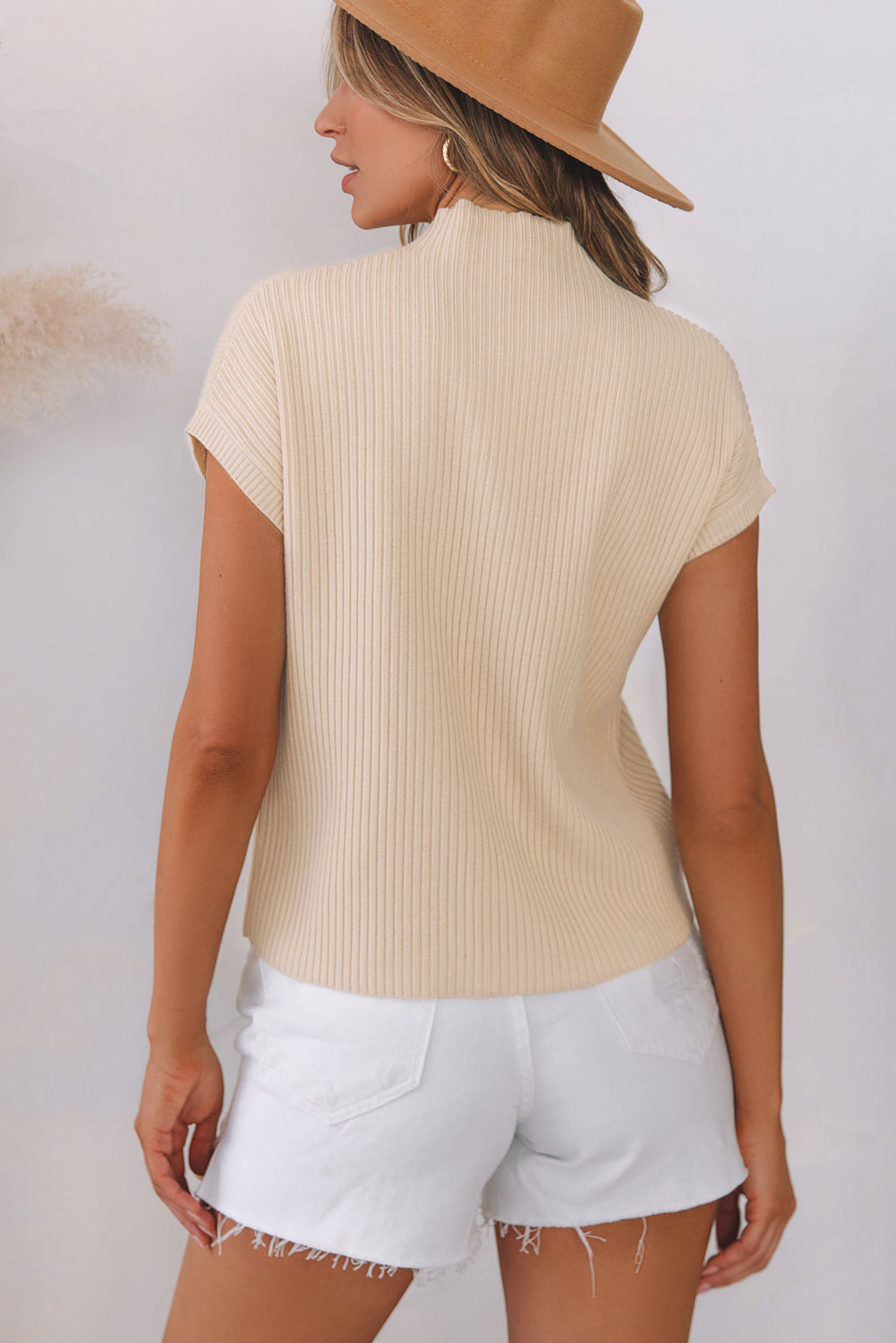 Lindsey Patch Pocket Ribbed Knit Short Sleeve Sweater - Threaded Pear