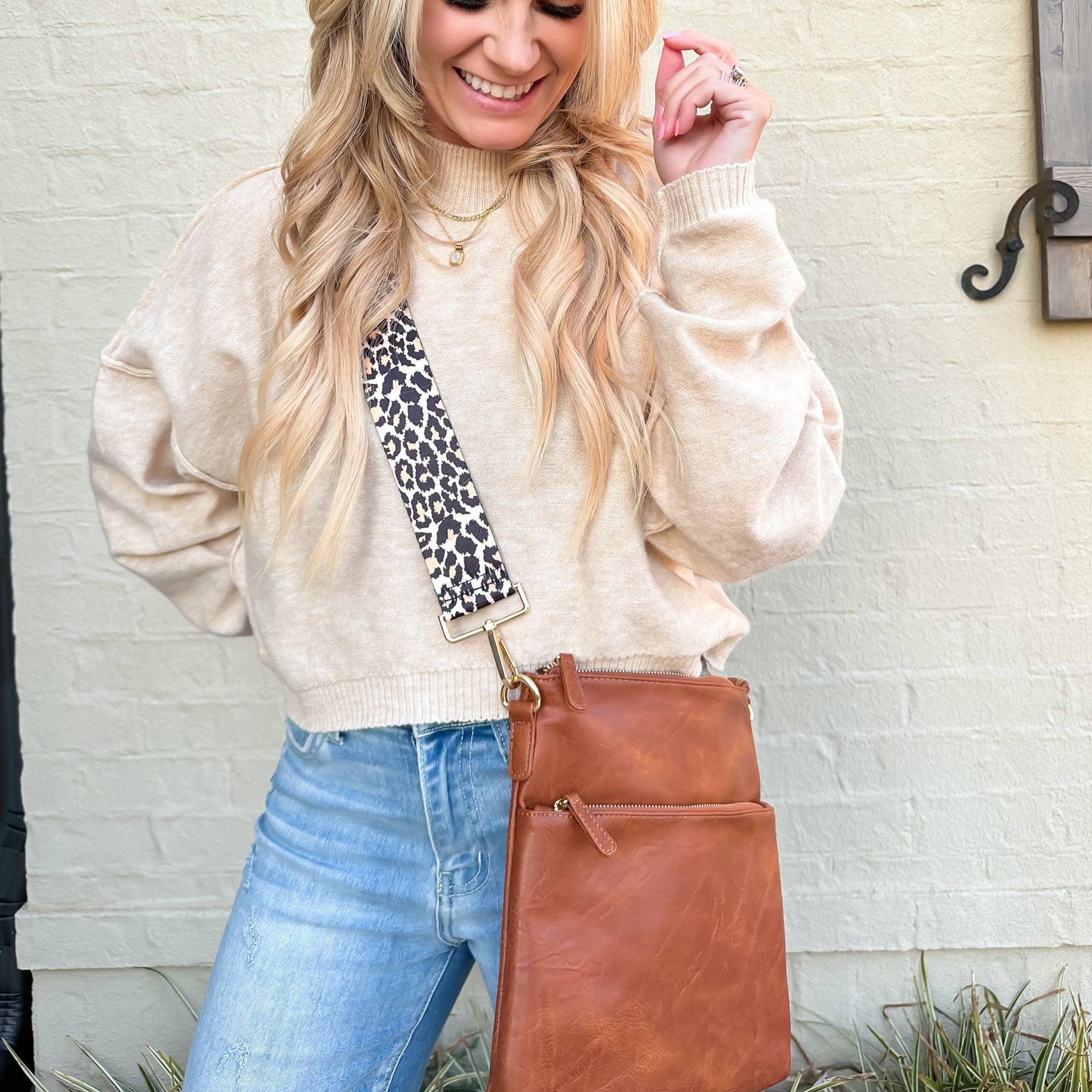 Chloe Crossbody | Choose Your Strap - Threaded Pear