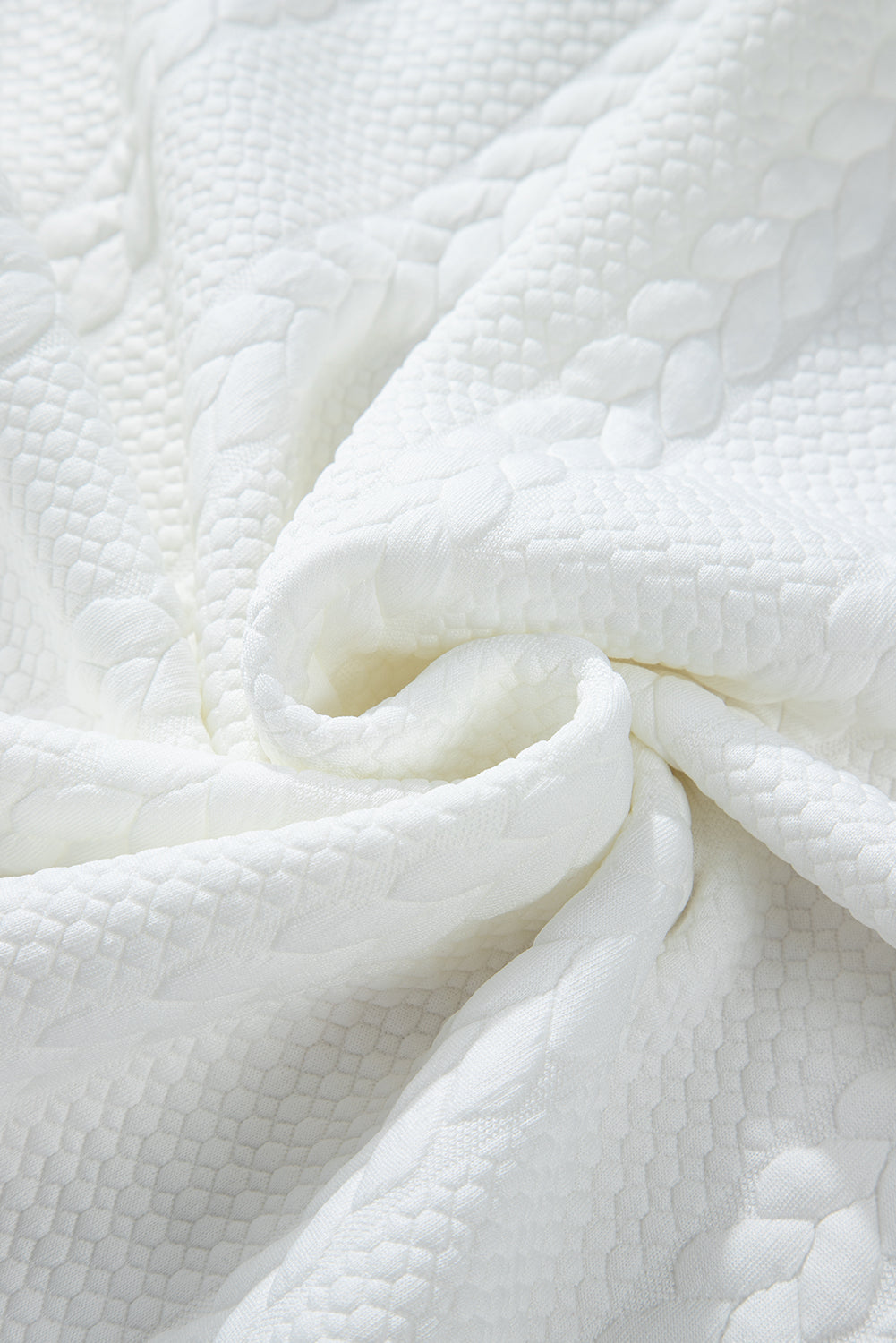 White Cable Textured Loose Plus Size Sweatshirt - Threaded Pear