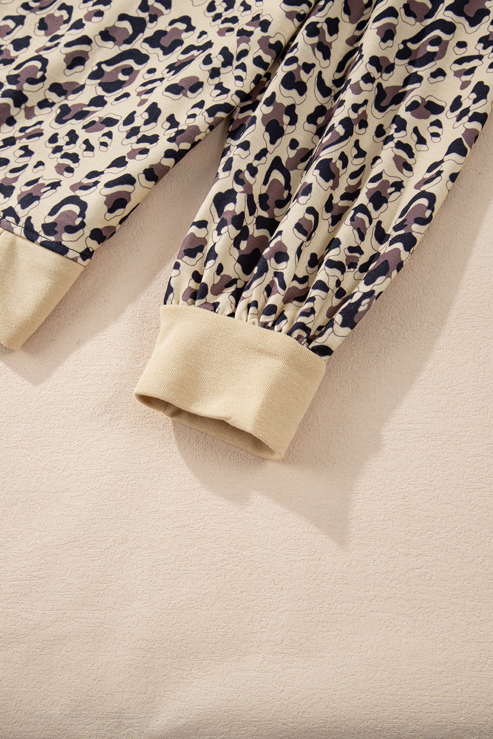 Olivia Parchment Print Sweatshirt - Threaded Pear